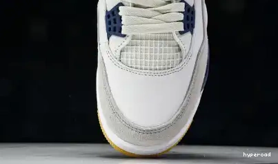 Hyperoad Air Nike SB “Navy” Jordan x 4 0521